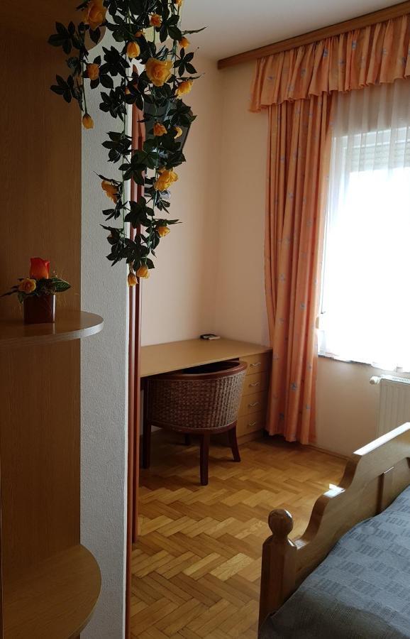 Prenociste Klas Pleternica Exterior foto