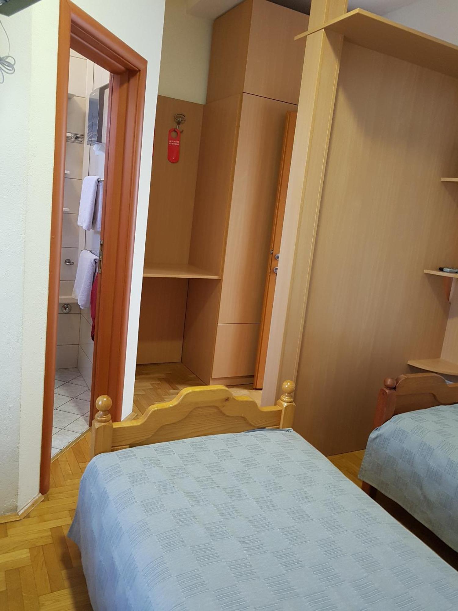 Prenociste Klas Pleternica Quarto foto