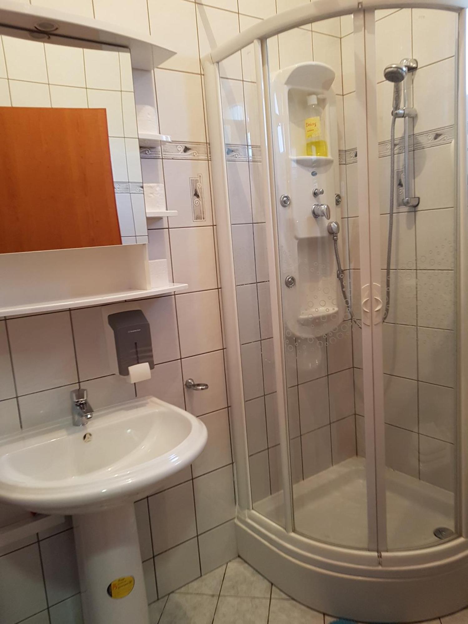 Prenociste Klas Pleternica Quarto foto