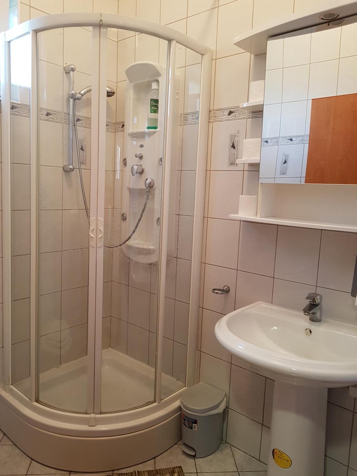 Prenociste Klas Pleternica Quarto foto