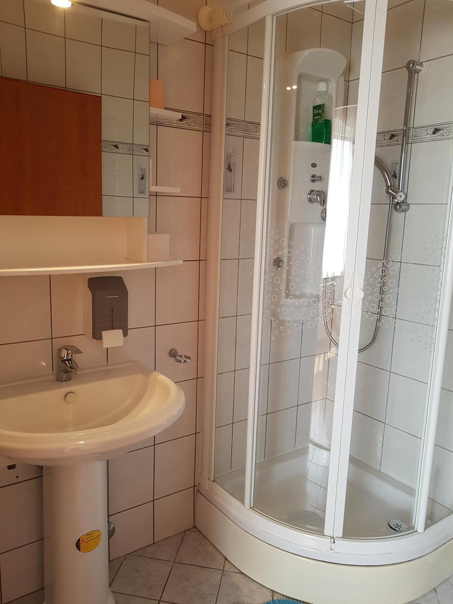 Prenociste Klas Pleternica Quarto foto